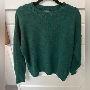 Vince Camuto Green crew neck sweater